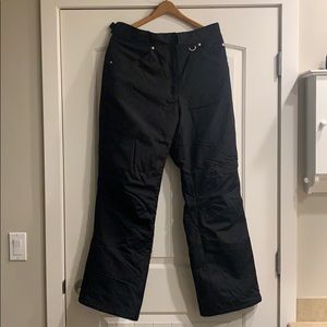 Woman’s snowpants